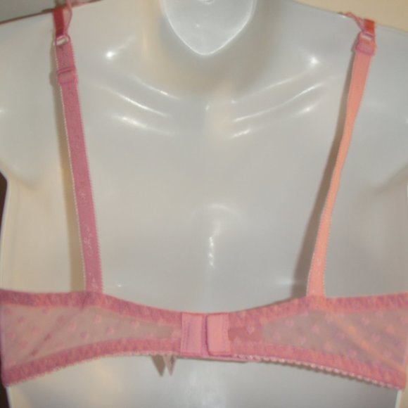 Vtg NEW Victoria's Secret Angels Pink Ruffled Heart Balconet, 36D - Picture 5 of 10